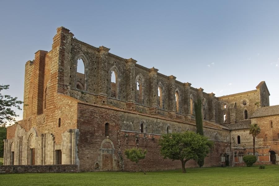 abbazia san galgano 1