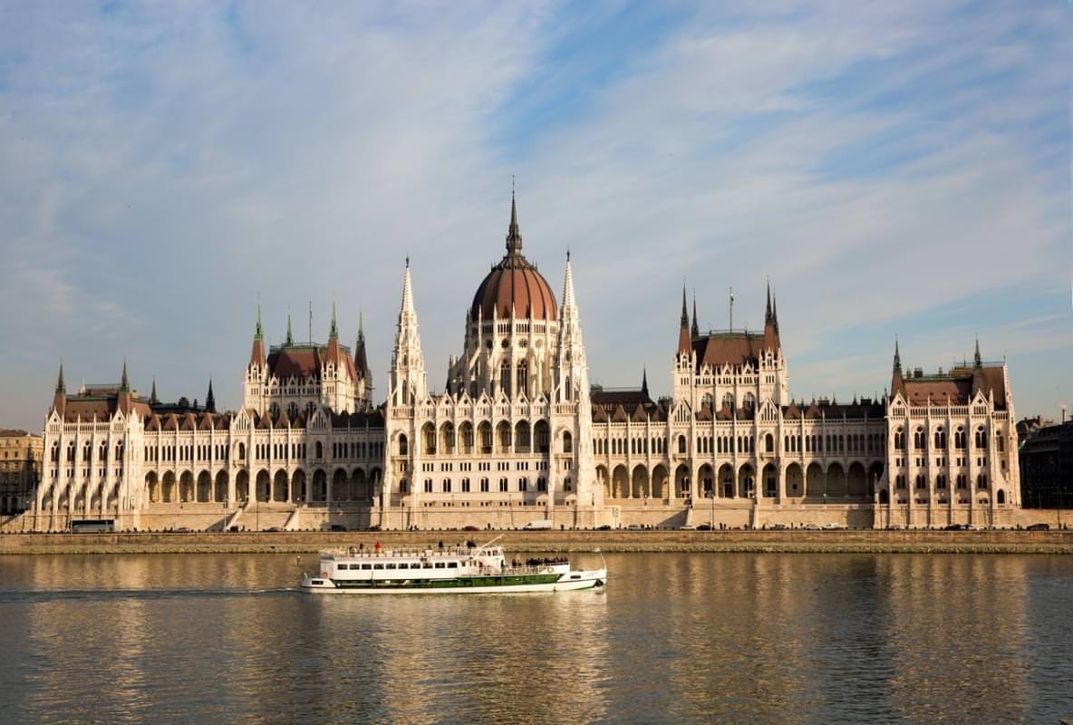 budapest ungheria parlamento fiume