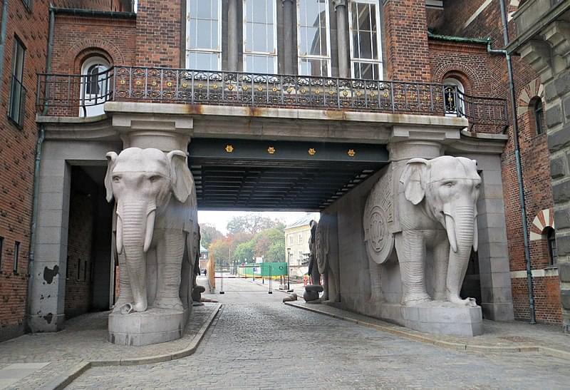 carlsberg elephants copenhagen 1