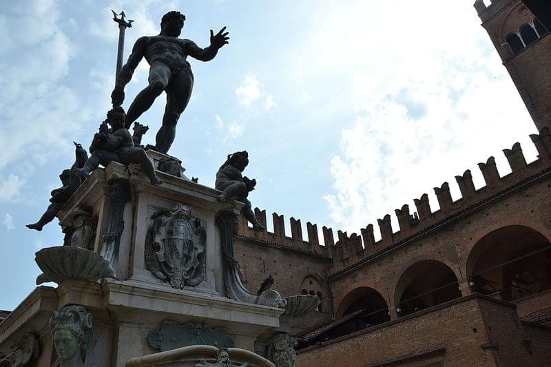 fontana del nettuno bologna