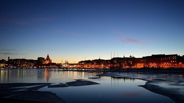 helsinki paesaggio serale