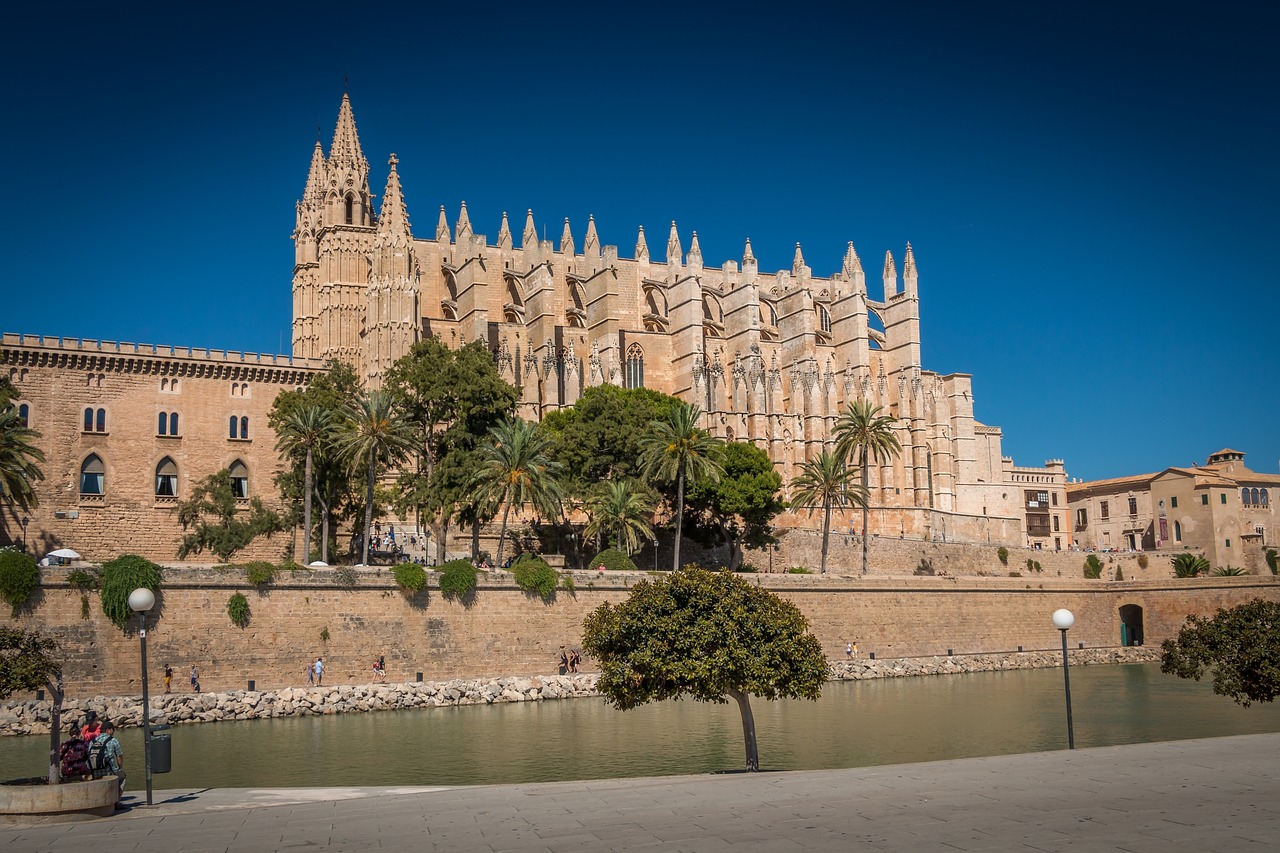 palma maiorca cattedrale 1 1