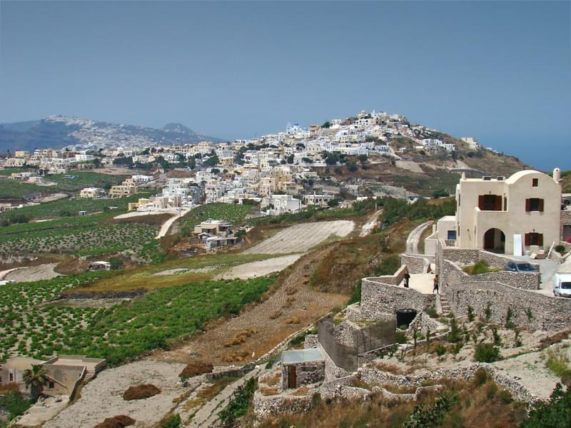 santorini pyrgos