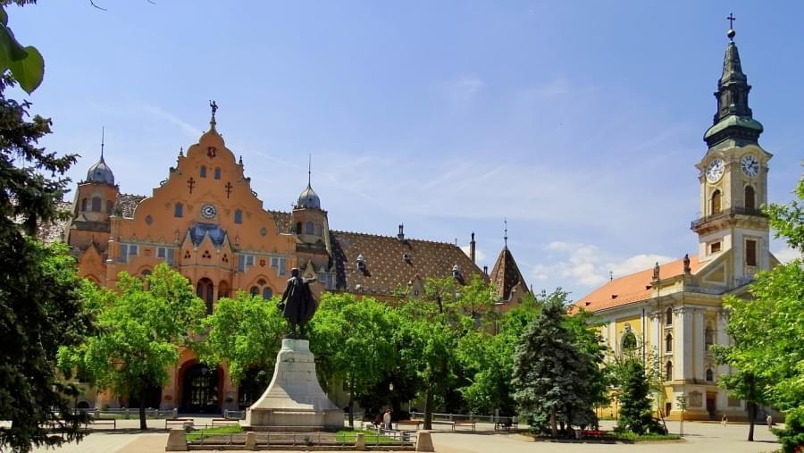 ungheria kecskemet piazza